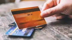 Kredi Kartı Kullananlara Uyarı: Ekstrede Küçük Görünüp Büyüyen Tutar